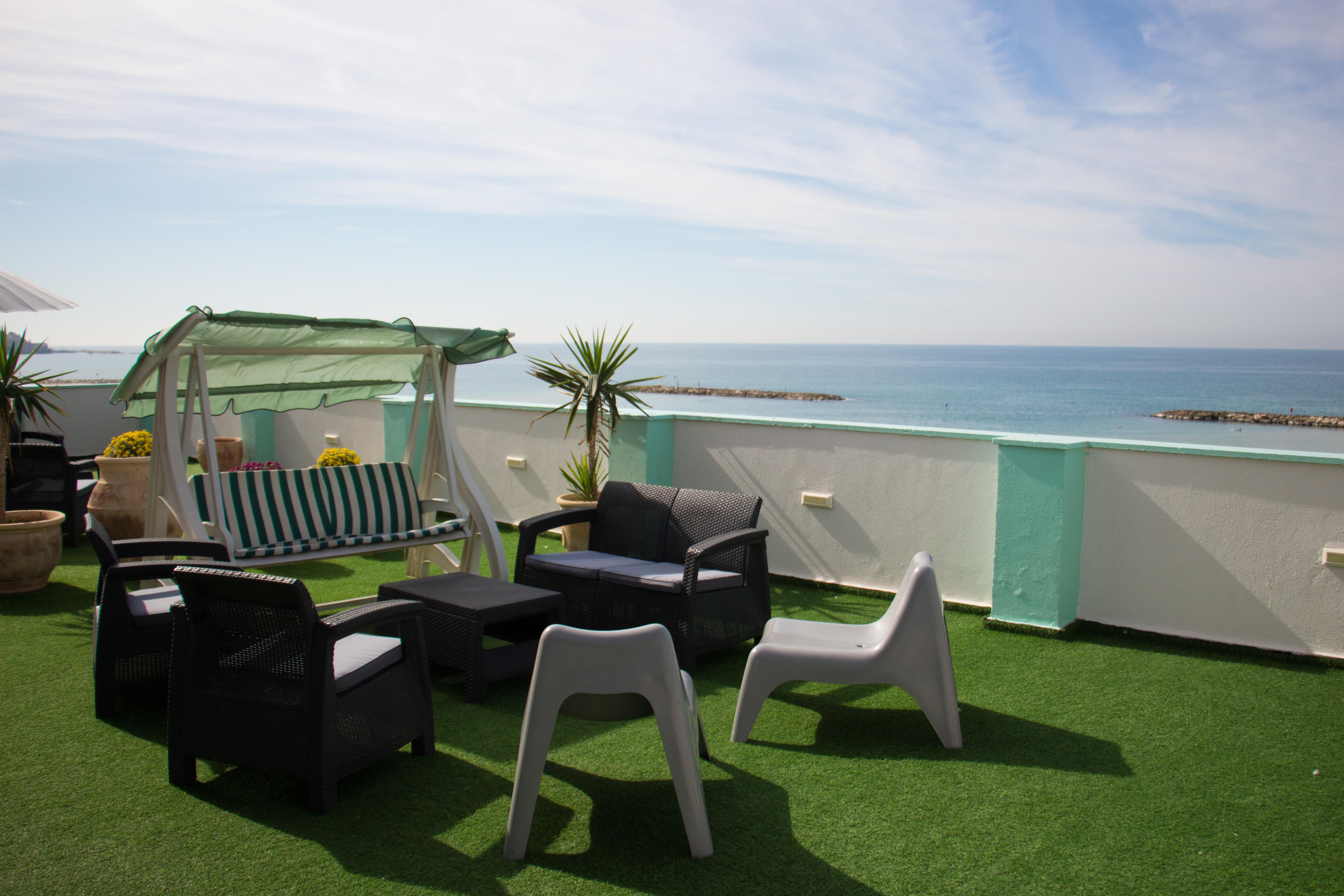 Golden Beach Hotel Tel Aviv Ngoại thất bức ảnh