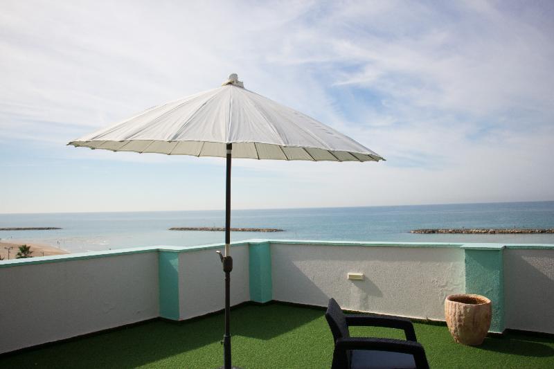 Golden Beach Hotel Tel Aviv Ngoại thất bức ảnh